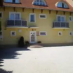 Tarr-timea 3* Keszthely