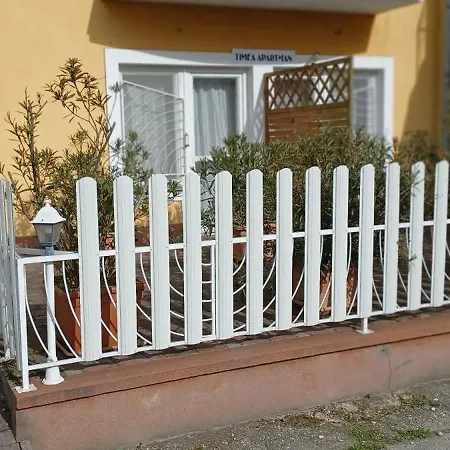 Tarr-timea Guest house *