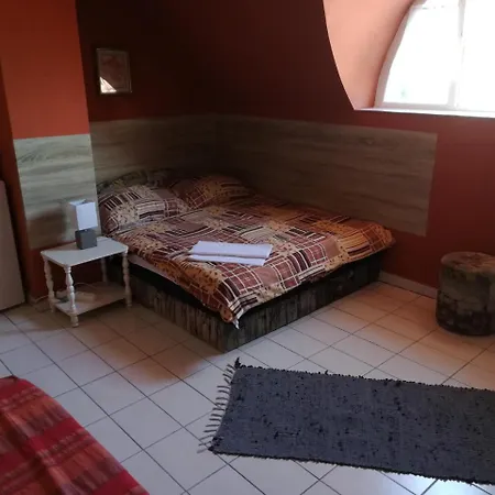Tarr-timea 3* Keszthely