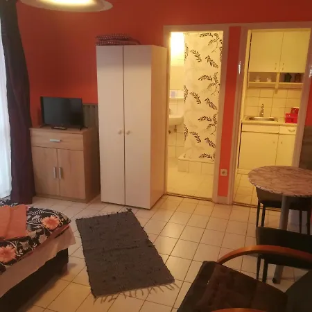 Tarr-timea 3*